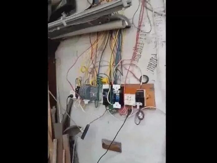 私拆電表竊電4萬多度，榕城一男子被刑拘